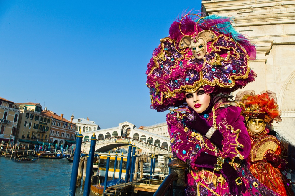 автобусный тур карнавал в Италии Венеции